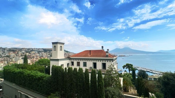 appartamento in vendita a Napoli in zona Posillipo