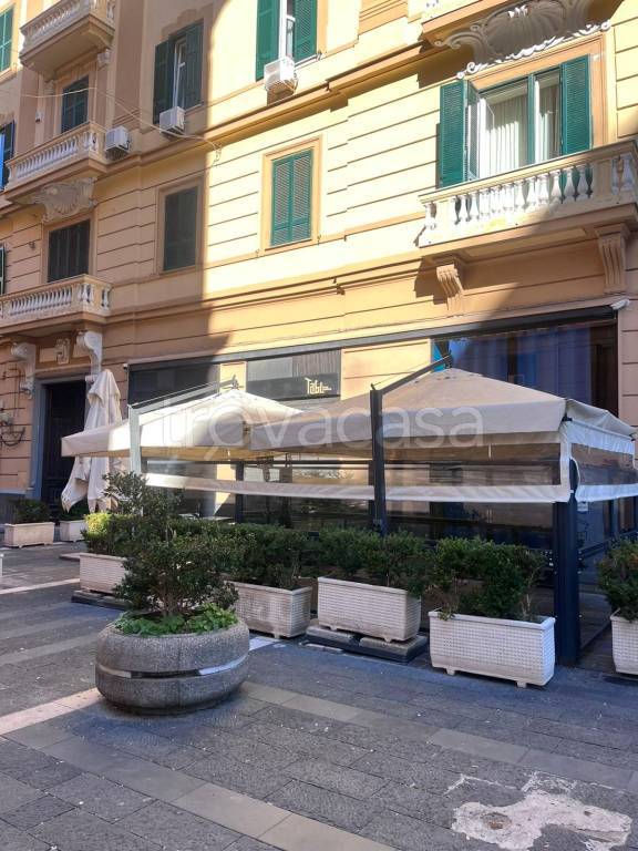 negozio in vendita a Napoli