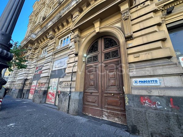 appartamento in vendita a Napoli in zona Pendino / San Giuseppe