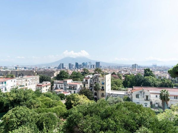 appartamento in vendita a Napoli in zona Capodichino
