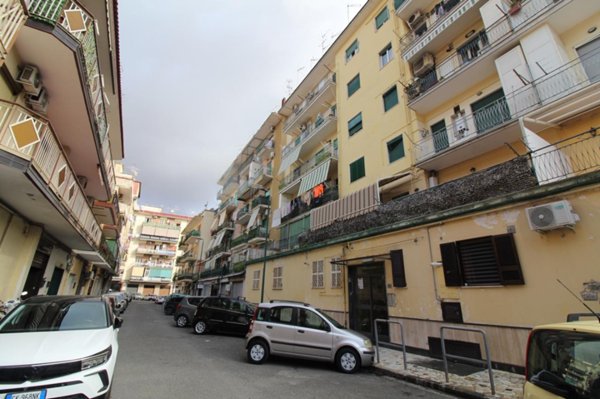 appartamento in vendita a Napoli in zona Piscinola