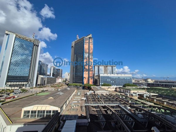 appartamento in vendita a Napoli in zona Zona Industriale-Ferrovia