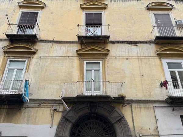 appartamento in vendita a Napoli