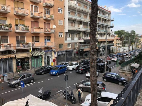 appartamento in vendita a Napoli in zona Capodimonte / Colli Aminei