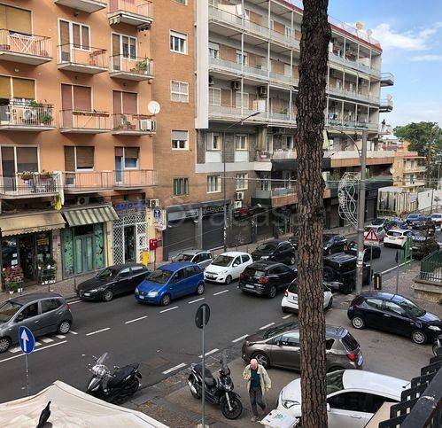 appartamento in vendita a Napoli in zona Capodimonte / Colli Aminei