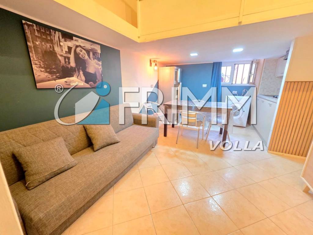 appartamento in vendita a Napoli in zona Barra