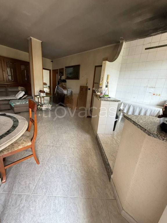 appartamento in vendita a Napoli in zona Pianura