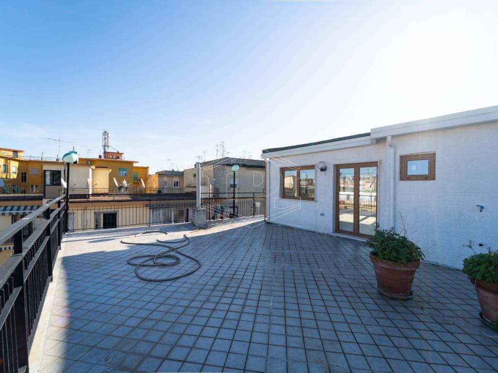 appartamento in vendita a Napoli in zona Vomero