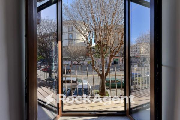 appartamento in vendita a Napoli in zona Stella