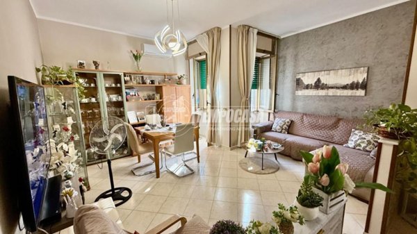 appartamento in vendita a Napoli in zona Fuorigrotta