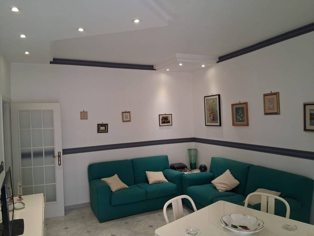 appartamento in vendita a Napoli in zona Pianura