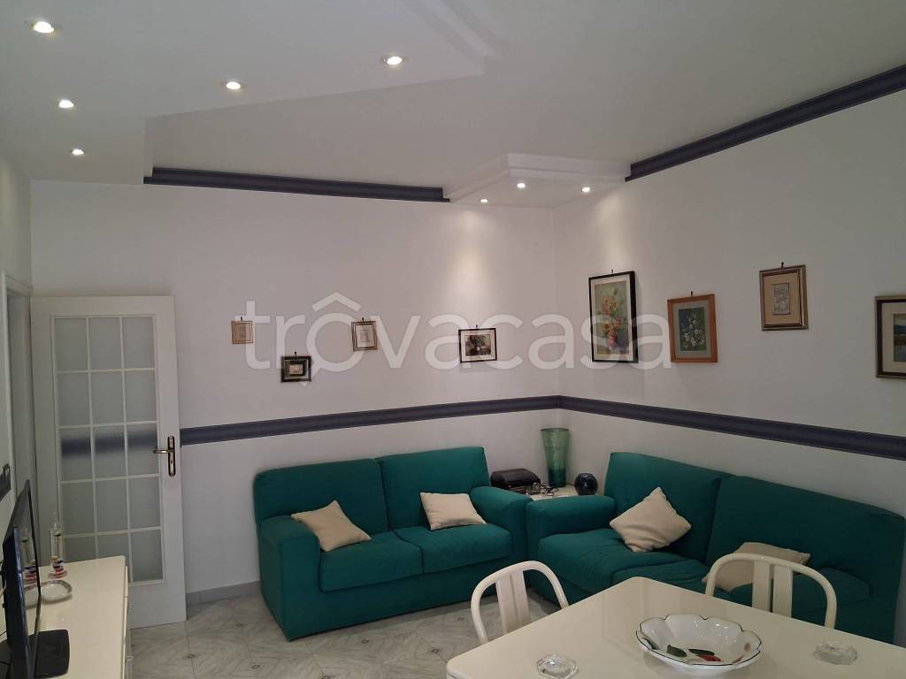 appartamento in vendita a Napoli in zona Pianura