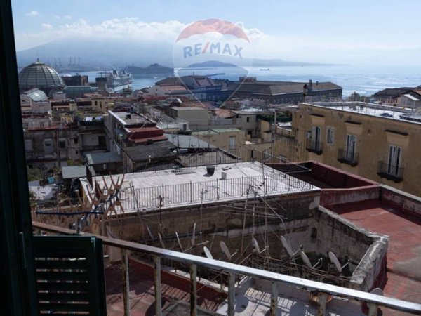 appartamento in vendita a Napoli