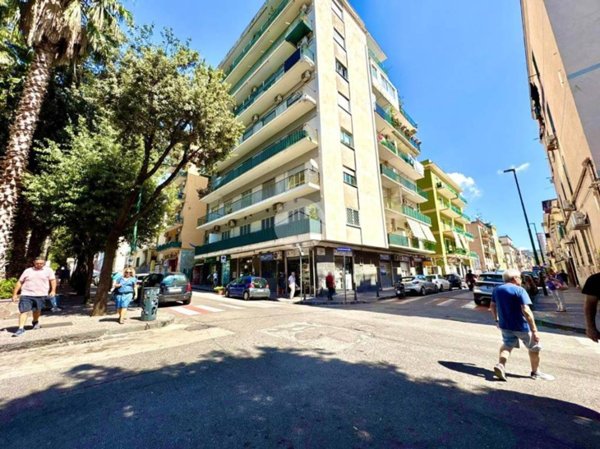 appartamento in vendita a Napoli in zona Bagnoli