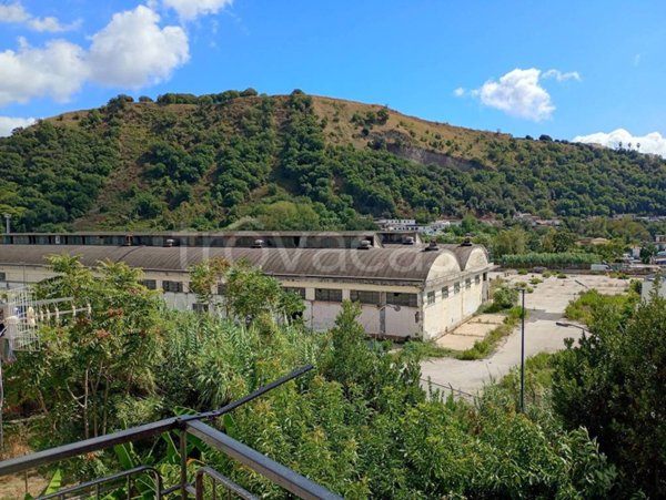appartamento in vendita a Napoli in zona Bagnoli