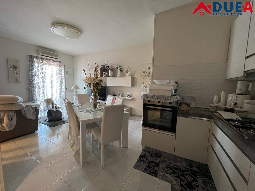 appartamento in vendita a Napoli in zona Pendino / San Giuseppe