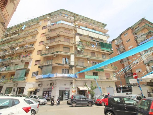 appartamento in vendita a Napoli in zona Miano
