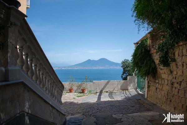 appartamento in vendita a Napoli in zona Posillipo