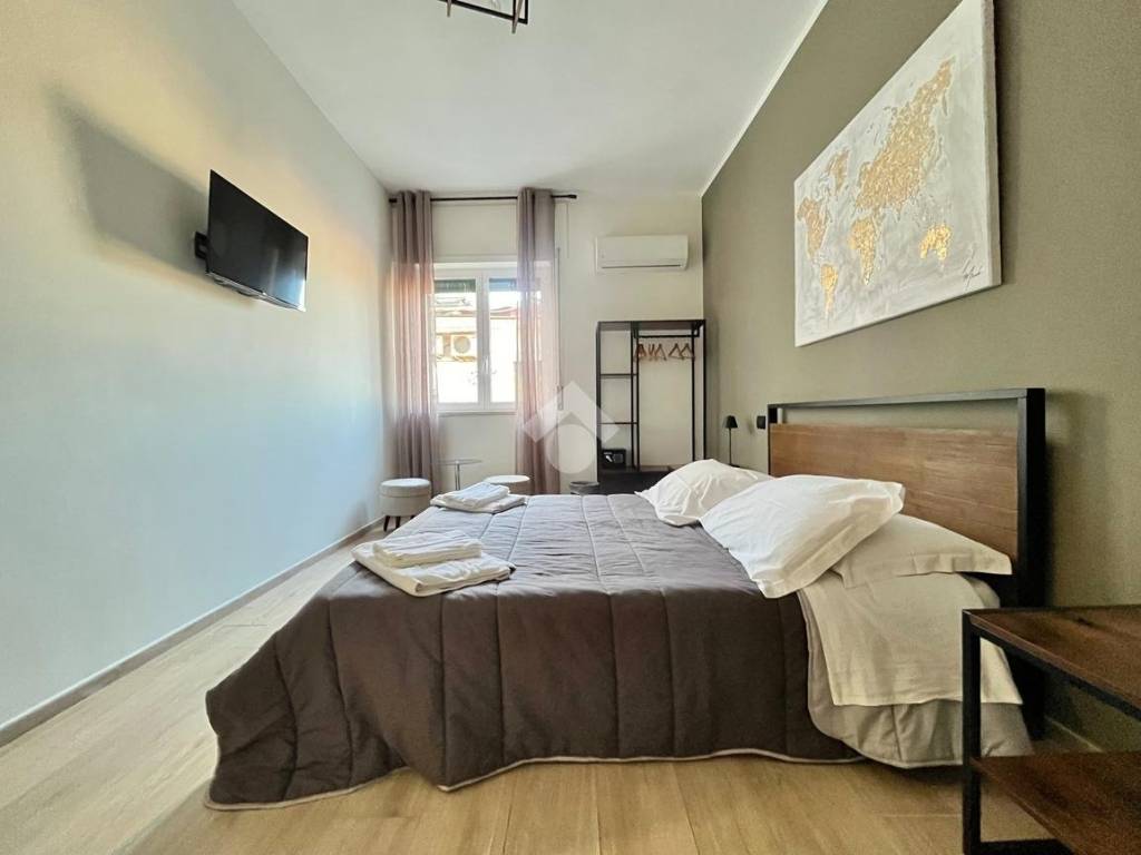 appartamento in vendita a Napoli in zona Pendino / San Giuseppe