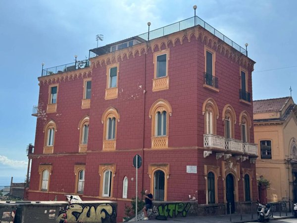 appartamento in vendita a Napoli