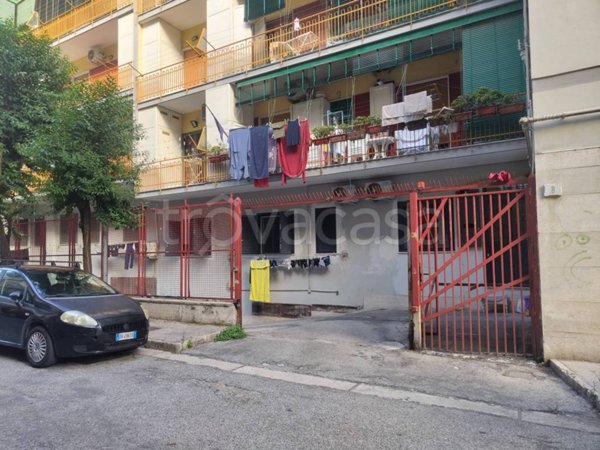 appartamento in vendita a Napoli in zona Secondigliano