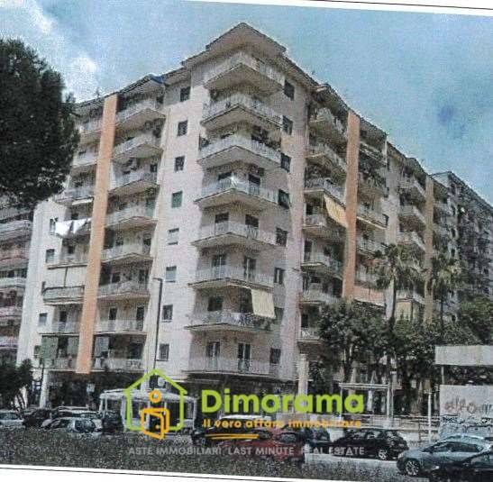 appartamento in vendita a Napoli in zona Pendino / San Giuseppe