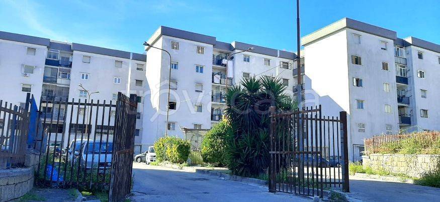 appartamento in vendita a Napoli in zona Chiaiano