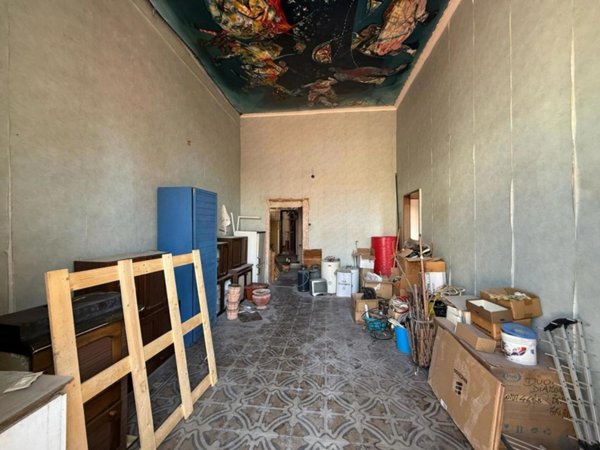 appartamento in vendita a Napoli in zona Pendino / San Giuseppe