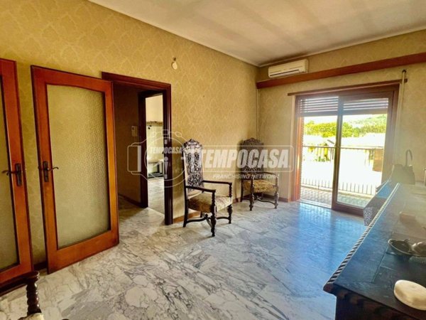 appartamento in vendita a Napoli in zona Fuorigrotta