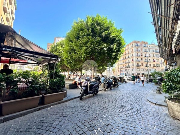 appartamento in vendita a Napoli
