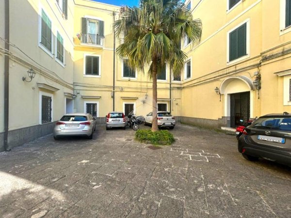 appartamento in vendita a Napoli in zona Posillipo