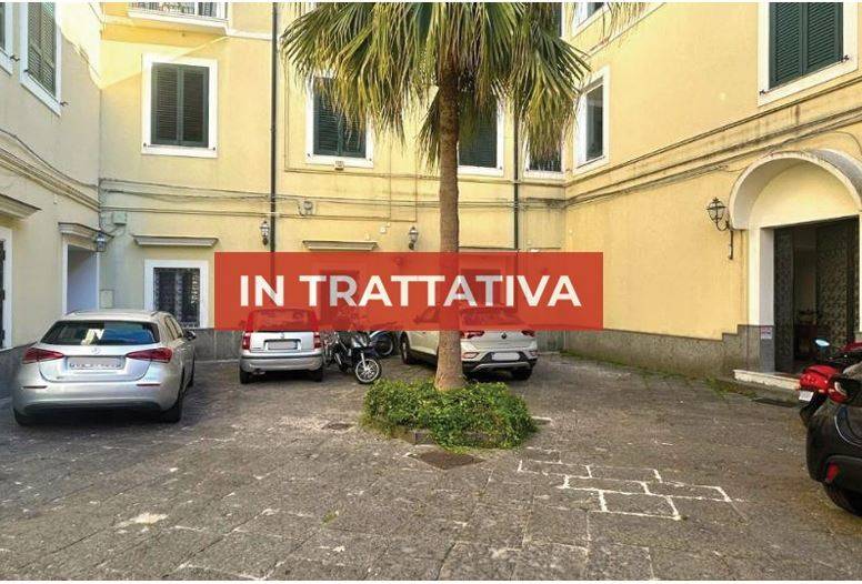 appartamento in vendita a Napoli in zona Posillipo