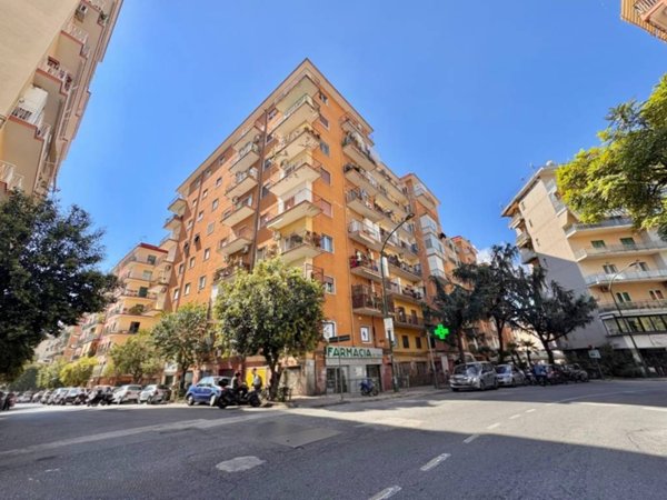 appartamento in vendita a Napoli in zona Vomero