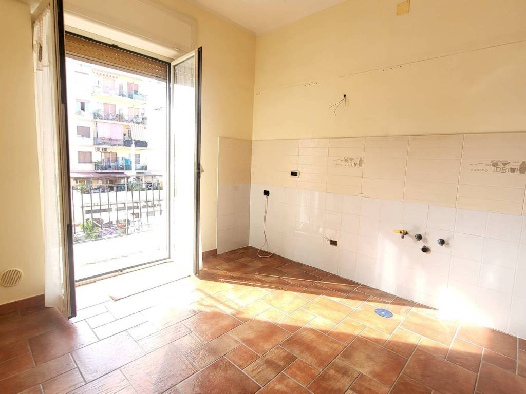 appartamento in vendita a Napoli in zona Bagnoli