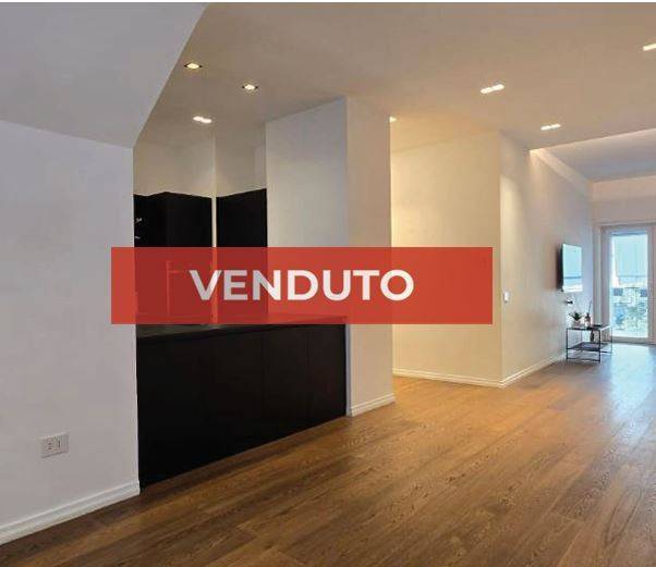 appartamento in vendita a Napoli in zona Posillipo