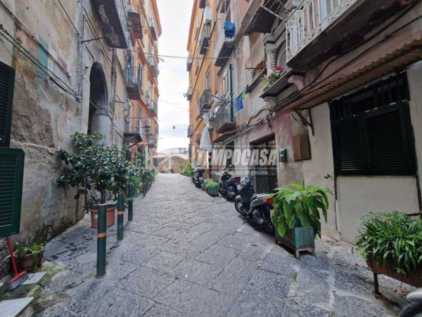appartamento in vendita a Napoli in zona Arenella
