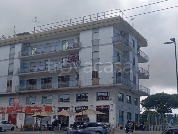 appartamento in vendita a Napoli in zona Pendino / San Giuseppe
