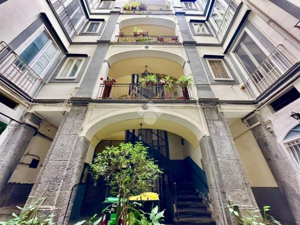 appartamento in vendita a Napoli in zona San Ferdinando