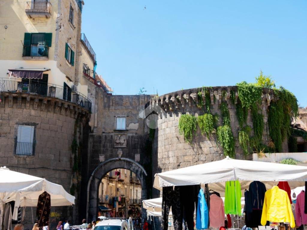 appartamento in vendita a Napoli