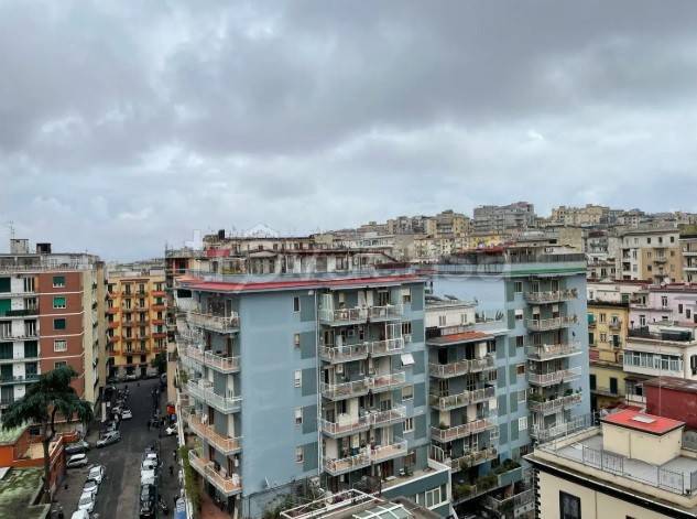 appartamento in vendita a Napoli in zona Arenella
