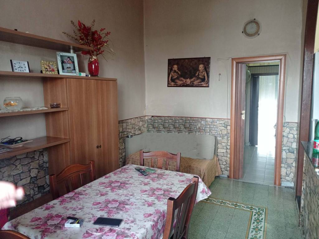 appartamento in vendita a Napoli in zona Scampia