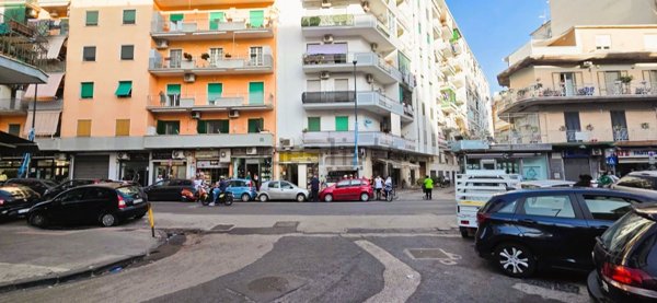 appartamento in vendita a Napoli in zona Fuorigrotta