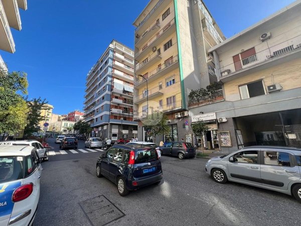 appartamento in vendita a Napoli in zona Arenella