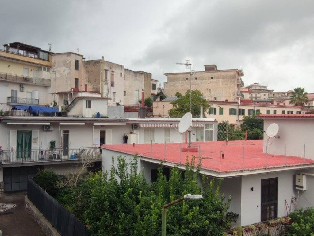 appartamento in vendita a Napoli in zona Camaldoli