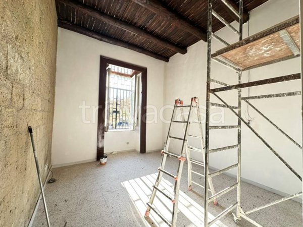 appartamento in vendita a Napoli in zona Stella
