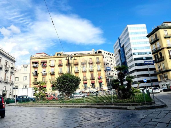 appartamento in vendita a Napoli in zona Pendino / San Giuseppe