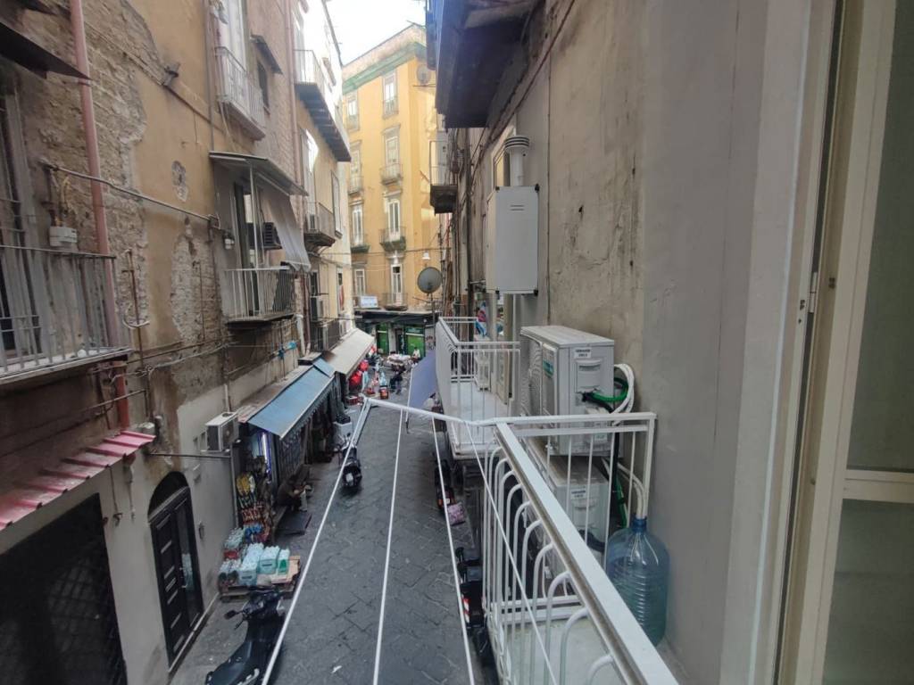 appartamento in vendita a Napoli in zona Montecalvario