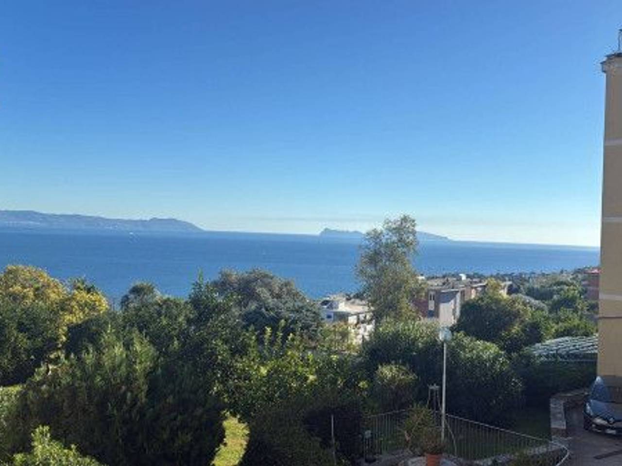 appartamento in vendita a Napoli in zona Posillipo