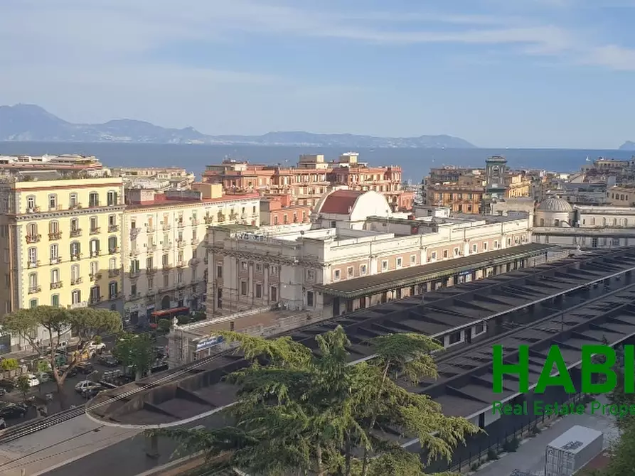 appartamento in vendita a Napoli in zona Chiaia