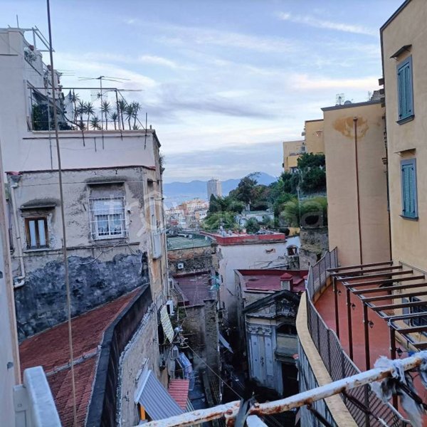 appartamento in vendita a Napoli